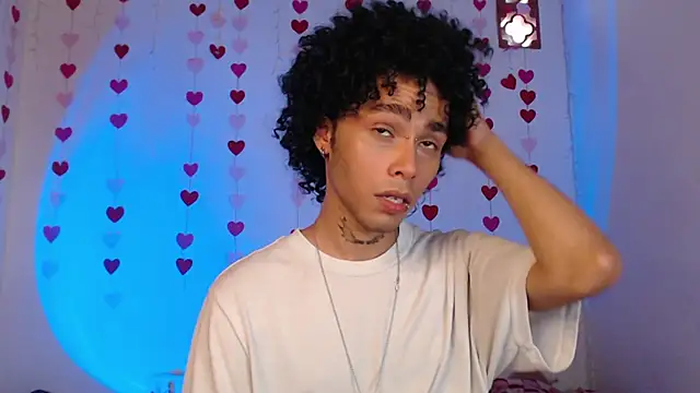 Snapshot of seven7xis chatting on 11, 2, 2025 seven7xis online show from 11, 2, 2025