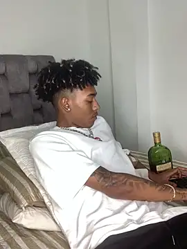 Boy cock18 online show from 3, 3, 2025