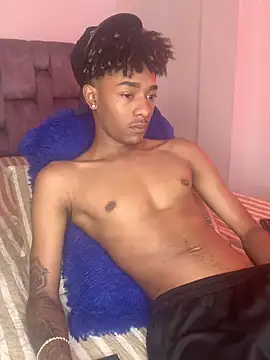 Boy cock18 online show from 17, 3, 2025