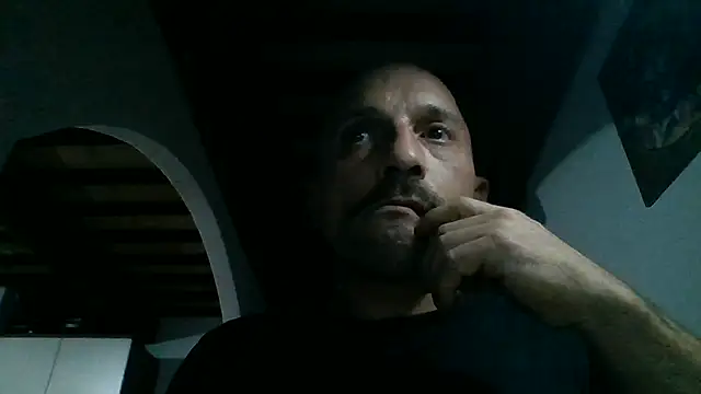 Snapshot of SPRUZZOLO80 chatting on 14, 5, 2026 SPRUZZOLO80 online show from 14, 5, 2026