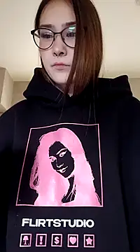 SashaMeow online show from 4, 2, 2025