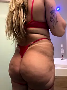 Snapshot of Casadadelicia26 chatting on 20, 12, 2025 Casadadelicia26 online show from 20, 12, 2025