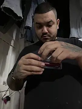 Snapshot of El_Titan1998 chatting on 8, 3, 2025 El Titan1998 online show from 8, 3, 2025