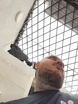 Snapshot of El_Titan1998 chatting on 8, 3, 2025 El Titan1998 online show from 8, 3, 2025