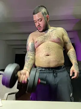 Snapshot of El_Titan1998 chatting on 9, 9, 2025 El Titan1998 online show from 9, 9, 2025