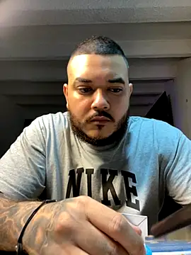 Snapshot of El_Titan1998 chatting on 24, 9, 2025 El Titan1998 online show from 24, 9, 2025