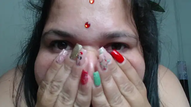 Snapshot of kariragapeass18 chatting on 26, 12, 2024 kariragapeass18 online show from 26, 12, 2024