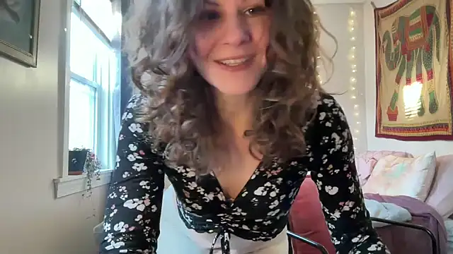 leahsparkles online show from 23, 2, 2025