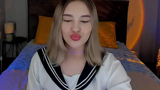 Snapshot of AngelicaKleee chatting on 22, 1, 2025 AngelicaKleee online show from 22, 1, 2025