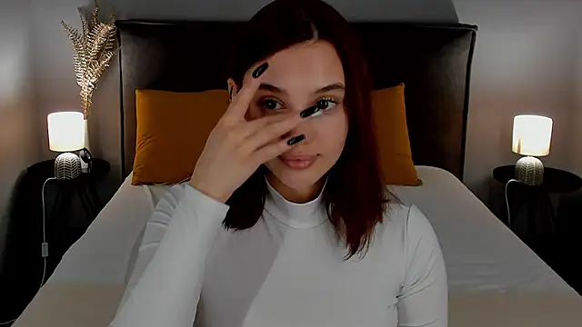 Snapshot of AngelicaKleee chatting on 6, 3, 2025 AngelicaKleee online show from 6, 3, 2025