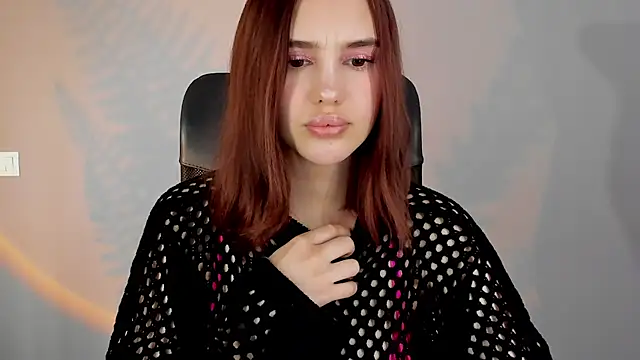 Snapshot of AngelicaKleee chatting on 8, 3, 2025 AngelicaKleee online show from 8, 3, 2025