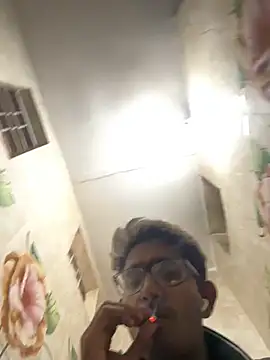 Snapshot of Cocaineandweed45 chatting on 16, 11, 2025 Cocaineandweed45 online show from 16, 11, 2025