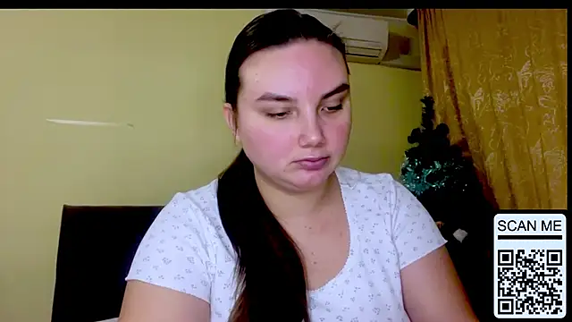 Snapshot of Dreamyblushfairy chatting on 4, 2, 2026 Dreamyblushfairy online show from 4, 2, 2026