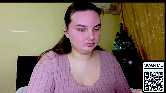 Snapshot of Dreamyblushfairy chatting on 9, 2, 2026 Dreamyblushfairy online show from 9, 2, 2026