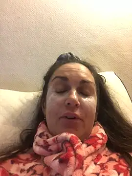 Snapshot of BELLAMORGANE1 chatting on 4, 1, 2025 BELLAMORGANE1 online show from 4, 1, 2025