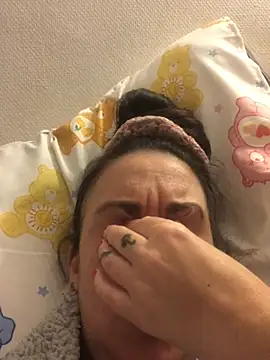 Snapshot of BELLAMORGANE1 chatting on 8, 1, 2025 BELLAMORGANE1 online show from 8, 1, 2025