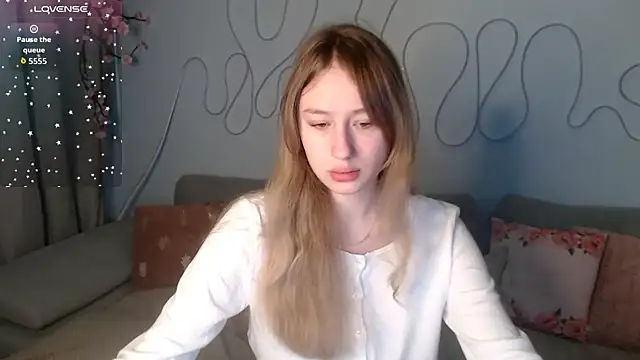 Haley Vixen online show from 16, 12, 2025