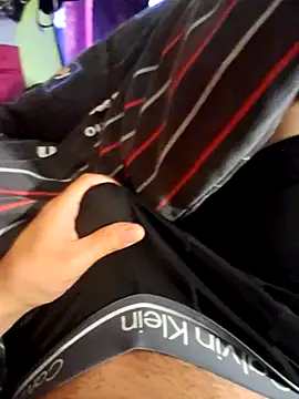 zeus2630 online show from 12, 4, 2026