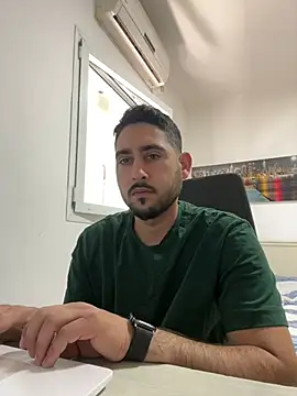 Snapshot of luffykingofpirets chatting on 4, 2, 2025 luffykingofpirets online show from 4, 2, 2025