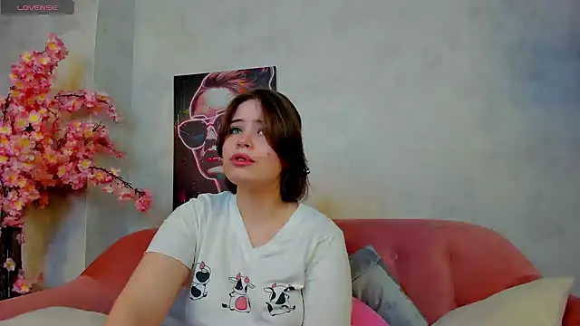 Snapshot of EricaElliott chatting on 4, 2, 2025 EricaElliott online show from 4, 2, 2025