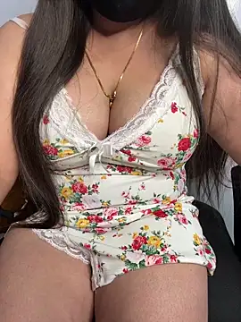 tanvihot2 online show from 18, 6, 2026