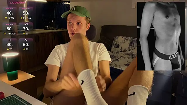 Leonnextdoor online show from 14, 2, 2026