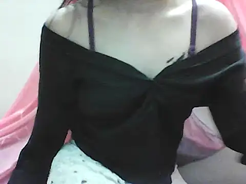 Snapshot of roseofvenom chatting on 30, 12, 2024 roseofvenom online show from 30, 12, 2024