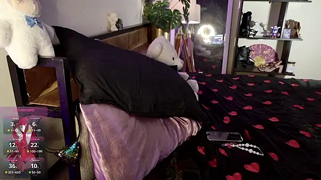 Snapshot of roseofvenom chatting on 14, 9, 2025 roseofvenom online show from 14, 9, 2025