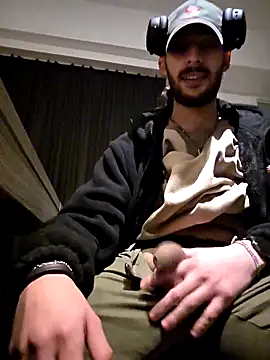 Snapshot of Levi_Latino chatting on 9, 2, 2026 Levi Latino online show from 9, 2, 2026