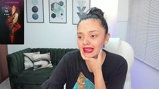 amelia cherry online show from 6, 2, 2025