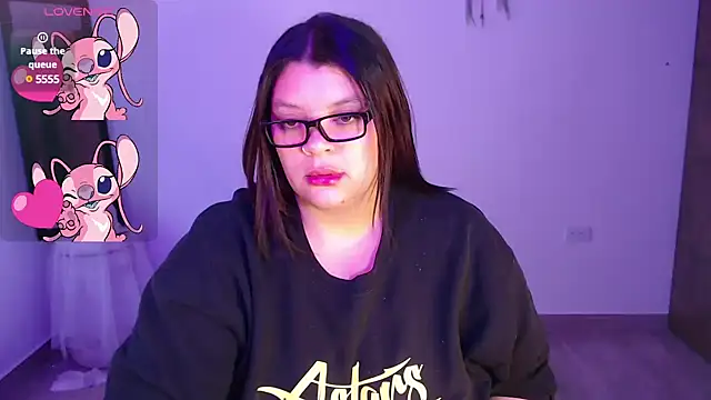 violeta candyy  online show from 7, 3, 2025