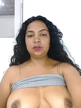 Brendabluee online show from 22, 3, 2025