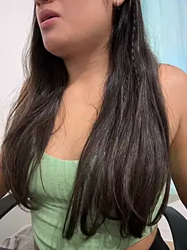 Snapshot of lunagonzales_lima_2007 chatting on 12, 3, 2025 lunagonzales lima 2007 online show from 12, 3, 2025