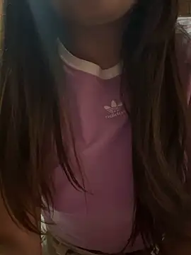 Snapshot of lunagonzales_lima_2007 chatting on 19, 10, 2025 lunagonzales lima 2007 online show from 19, 10, 2025