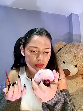 Snapshot of Danni_shy chatting on 26, 1, 2025 Danni shy online show from 26, 1, 2025