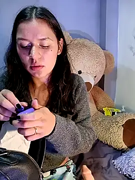 Snapshot of Danni_shy chatting on 28, 1, 2025 Danni shy online show from 28, 1, 2025