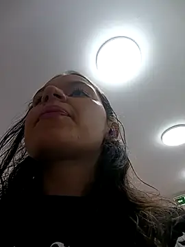 Snapshot of Danni_shy chatting on 4, 3, 2025 Danni shy online show from 4, 3, 2025