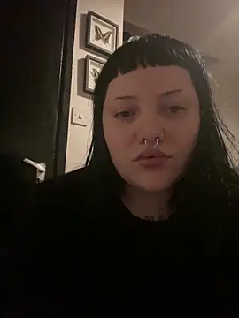 Snapshot of Gothicsiren chatting on 2, 1, 2025 Gothicsiren online show from 2, 1, 2025