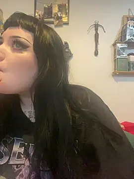 Snapshot of Gothicsiren chatting on 17, 2, 2025 Gothicsiren online show from 17, 2, 2025