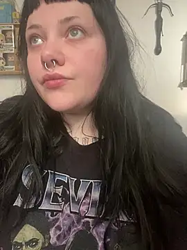 Snapshot of Gothicsiren chatting on 18, 2, 2025 Gothicsiren online show from 18, 2, 2025