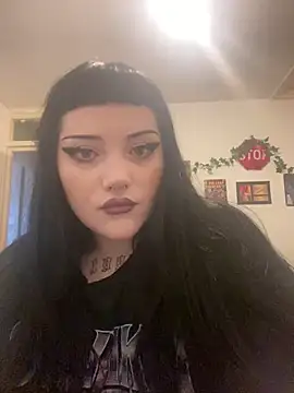 Snapshot of Gothicsiren chatting on 15, 3, 2025 Gothicsiren online show from 15, 3, 2025