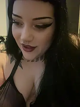 Snapshot of Gothicsiren chatting on 21, 3, 2025 Gothicsiren online show from 21, 3, 2025