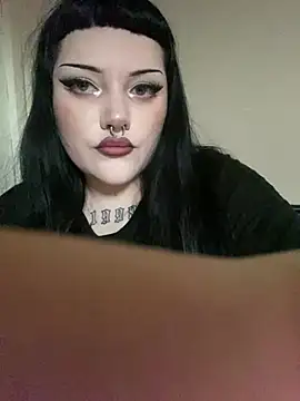 Snapshot of Gothicsiren chatting on 22, 3, 2025 Gothicsiren online show from 22, 3, 2025