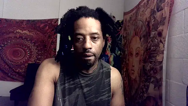 Snapshot of Coco-Licious chatting on 3, 1, 2025 Coco-Licious online show from 3, 1, 2025