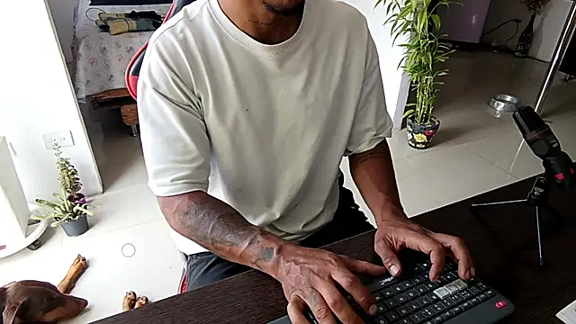 Snapshot of Adam_Valenciia chatting on 18, 2, 2026 Adam Valenciia online show from 18, 2, 2026