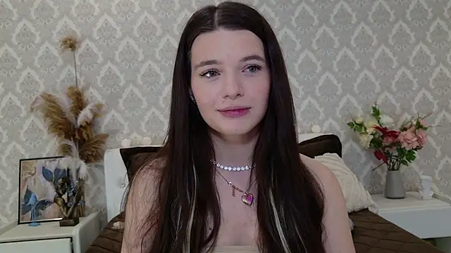 Nellie Medina online show from 24, 2, 2025