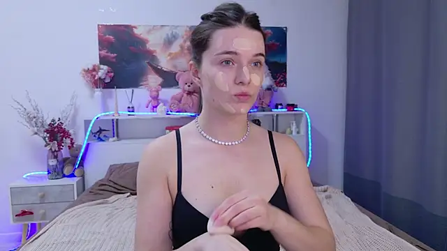 Snapshot of Nellie_Medina chatting on 12, 2, 2026 Nellie Medina online show from 12, 2, 2026