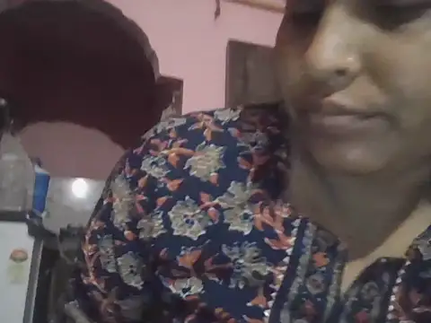 Snapshot of Hot-shanvi chatting on 8, 9, 2025 Hot-shanvi online show from 8, 9, 2025