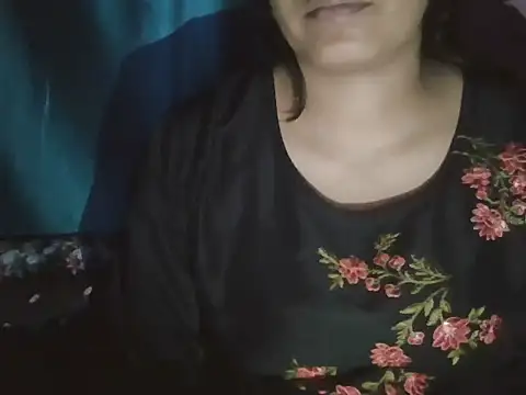 Snapshot of Hot-shanvi chatting on 13, 10, 2025 Hot-shanvi online show from 13, 10, 2025