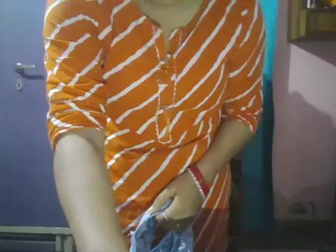 Snapshot of Hot-shanvi chatting on 22, 11, 2025 Hot-shanvi online show from 22, 11, 2025